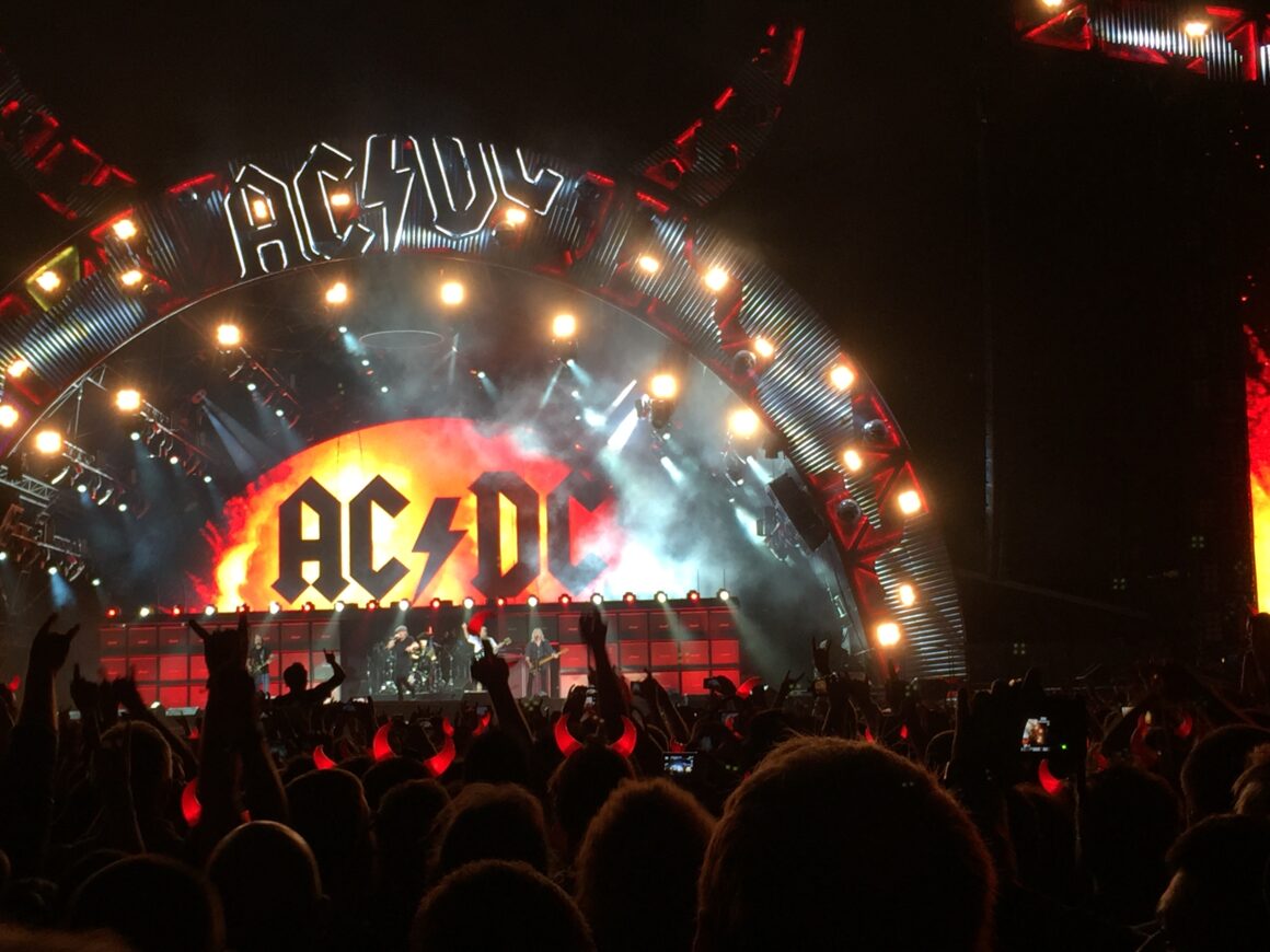 AC/DC au Stade de France le show des papys du Hard Rock LifeStyle